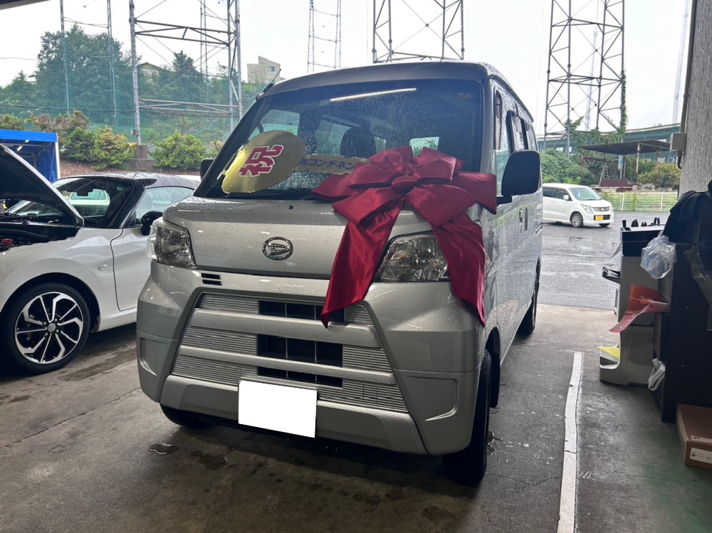 鈑金塗装も自社完備、全塗装もお任せください